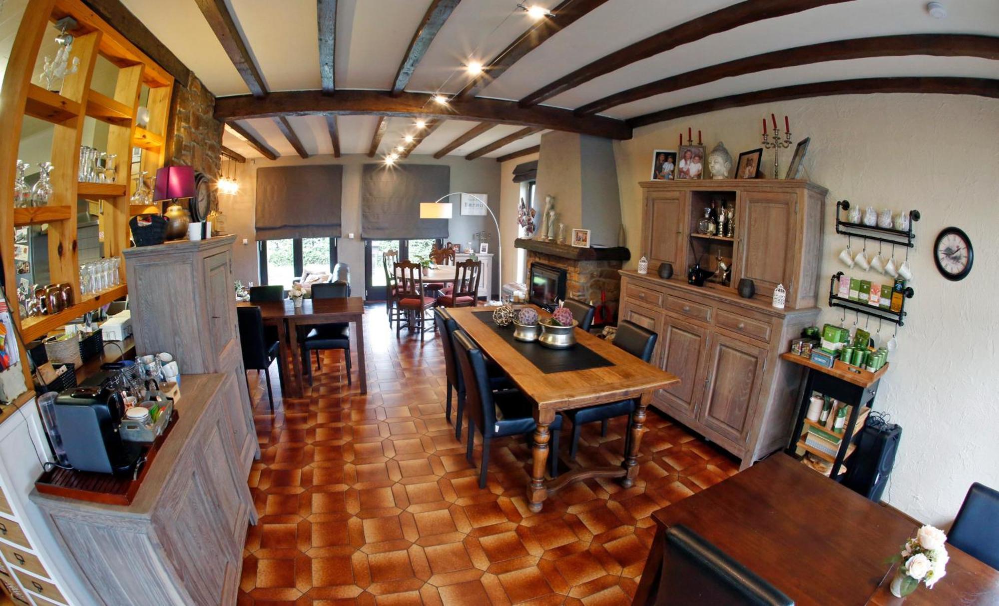 B&B Au Coq En Pate Jalhay Exteriör bild