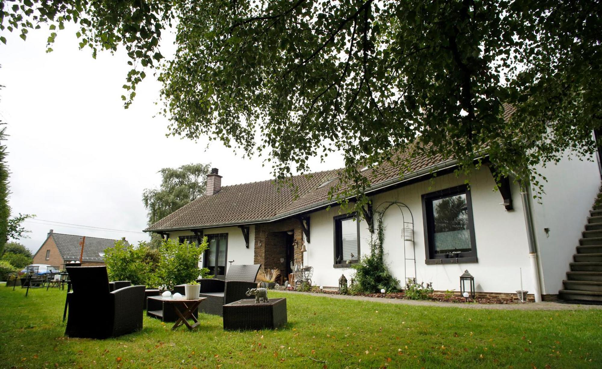 B&B Au Coq En Pate Jalhay Exteriör bild